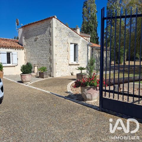 Maison à vendre 7 pièces 210,54 m² Tonnay-Charente