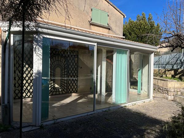 Maison indépendante Aix-en-provence  4 chambres parking et  garage piscinable