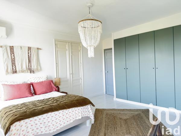 Location appartement 3 pièces 80 m² Toulon