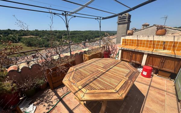 Maison à vendre    4 pièces • 82 m2 Montagnac-Montpezat