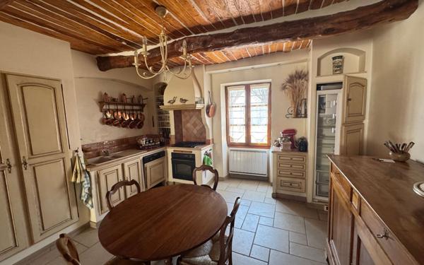Maison à vendre    4 pièces • 82 m2 Montagnac-Montpezat
