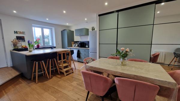 Maison  de charme La Haie Fouassiere - 7 pièce(s) 132 m2 habitable - 122 m2 carrez.