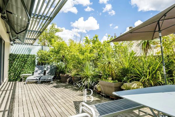 Bordeaux, Appartement 2 Chambres -  98 m² à vendre