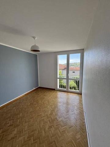 Appartement 4 pièces                                        - 43000 Espaly-Saint-Marcel Réf : 12694