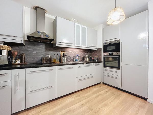 Appartement 3 pièces 82m² en duplex à LIMEIL-BREVANNES