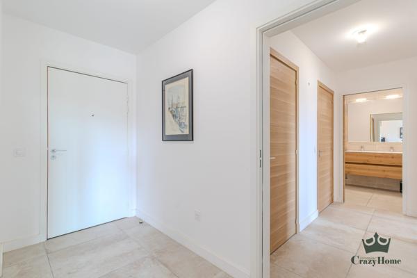 Appartement
                                                                                                                                                                                                                                                                                                                        3 pièce(s)                                                                                                                                                                                                          2 chambre(s)                                                                                                                                                                                                          71.41  m²