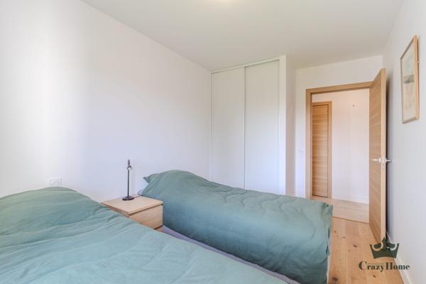 Appartement
                                                                                                                                                                                                                                                                                                                        3 pièce(s)                                                                                                                                                                                                          2 chambre(s)                                                                                                                                                                                                          71.41  m²