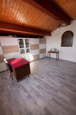 Villa plain-pied à Vauvert, 154 m2 habitable sur un terrain de 626m2.