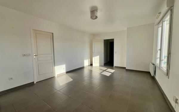 Appartement à vendre    2 pièces • 31,57 m2 Ozoir-la-Ferrière