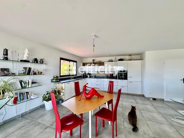 Maison 4 pièces - 101 m² Bien prestige