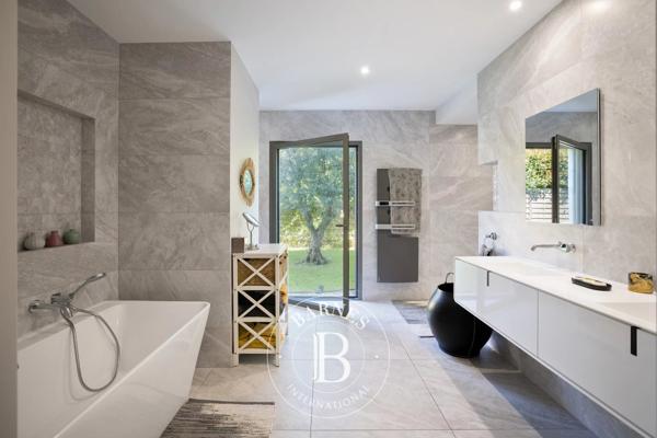 Hossegor, Maison 4 Chambres -  240 m² à vendre