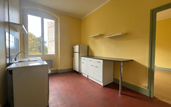 Appartement à vendre    2 pièces • 36,27 m2 Montluçon