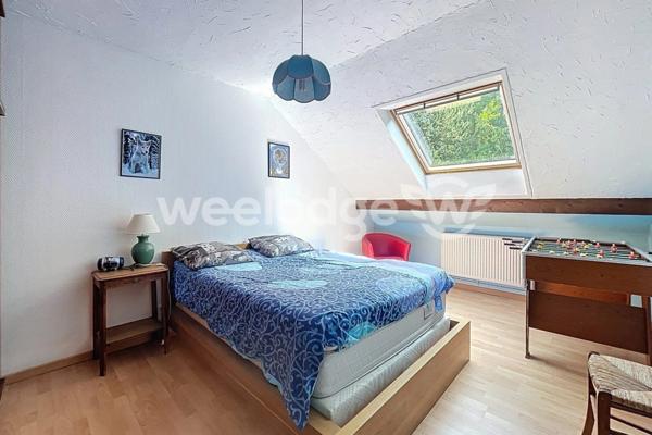 Maison à vendre 6 pièces de 184 m² à Jouy-le-Moutier