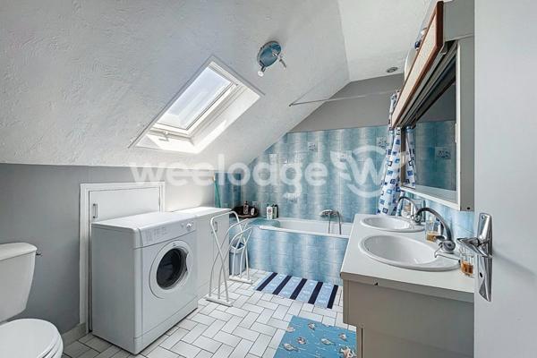 Maison à vendre 6 pièces de 184 m² à Jouy-le-Moutier