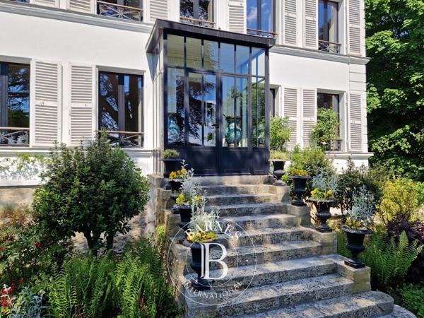 Saint-Prix, Maison 5 Chambres -  277 m² à vendre