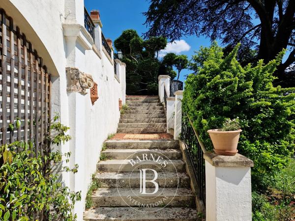 Saint-Prix, Maison 5 Chambres -  277 m² à vendre