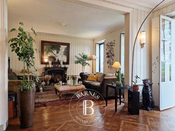 Saint-Prix, Maison 5 Chambres -  277 m² à vendre