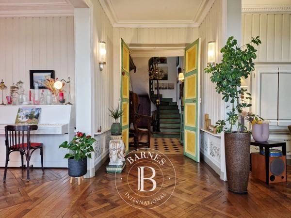 Saint-Prix, Maison 5 Chambres -  277 m² à vendre
