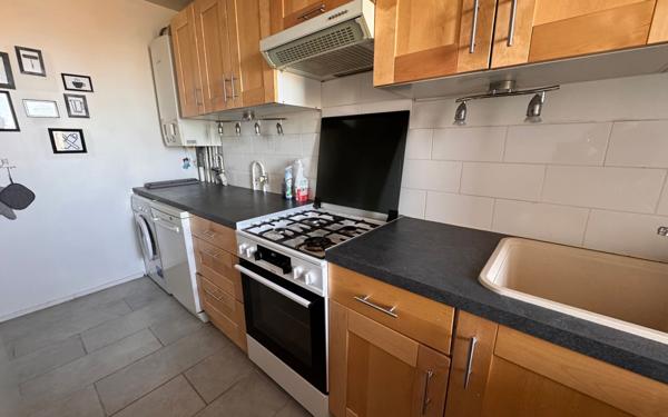 Appartement à vendre    4 pièces • 87,34 m2 Élancourt