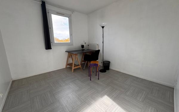 Appartement à vendre    4 pièces • 87,34 m2 Élancourt