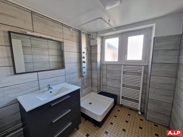 ENSEMBLE IMMOBILIER de 2 maisons