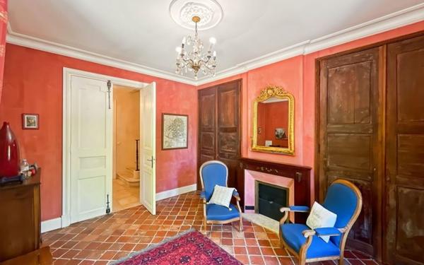 Maison à vendre    6 pièces •  Lectoure