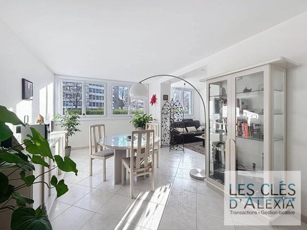 Vente immobilière : Appartement à Lyon 8ème , quartier Grange Blanche 5 pièces 82.6 m² 290 000 €- LES CLÉS D'ALEXIA.