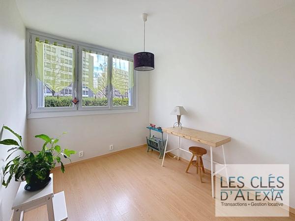 Vente immobilière : Appartement à Lyon 8ème , quartier Grange Blanche 5 pièces 82.6 m² 290 000 €- LES CLÉS D'ALEXIA.