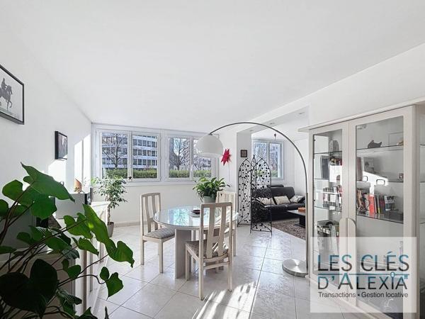 Vente immobilière : Appartement à Lyon 8ème , quartier Grange Blanche 5 pièces 82.6 m² 290 000 €- LES CLÉS D'ALEXIA.