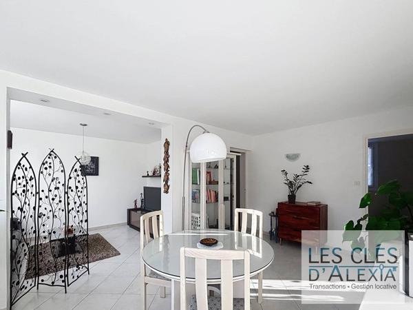 Vente immobilière : Appartement à Lyon 8ème , quartier Grange Blanche 5 pièces 82.6 m² 290 000 €- LES CLÉS D'ALEXIA.