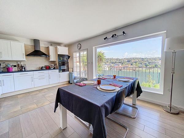 Villa individuelle 4 pièces 136 m². Cagnes-sur-Mer