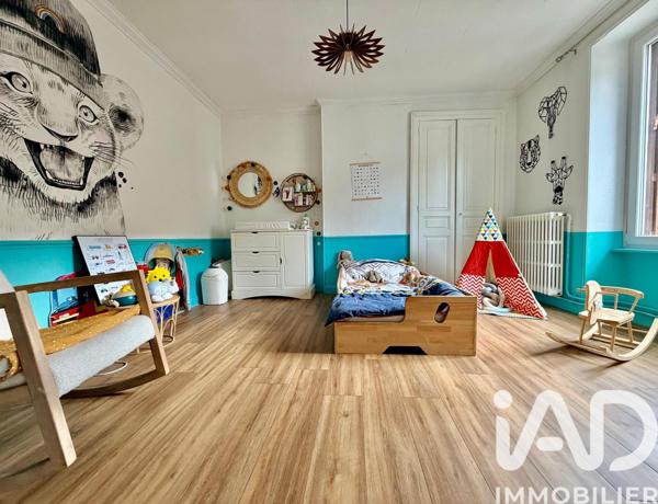 Maison à vendre 5 pièces 143 m² Mailly-Champagne