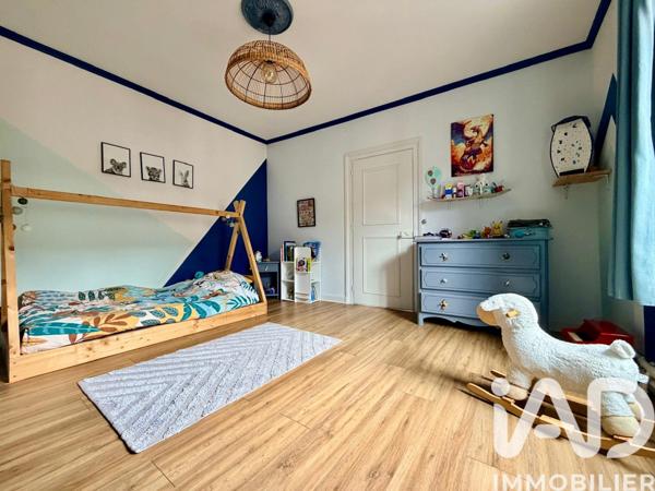 Maison à vendre 5 pièces 143 m² Mailly-Champagne