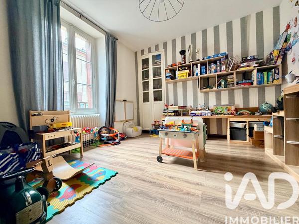 Maison à vendre 5 pièces 143 m² Mailly-Champagne