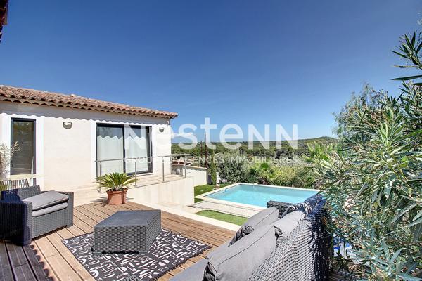 À VENDRE TRANS EN PROVENCE Villa de 154 m² avec 3 suites sur 750 m² de terrain avec piscine