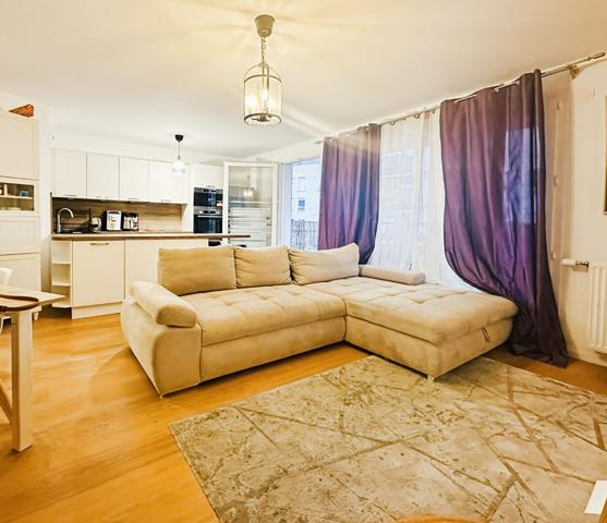 Appartement Rosny Sous Bois 4 pièce(s) 72.24 m2