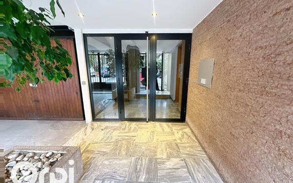 Appartement à vendre    1 pièce • 38,06 m2 Nice