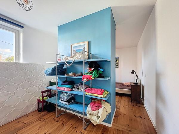 Maison Nantes Chantenay aux Grands Volumes avec Atelier, 5 Chambres et +, Lumineuse et Modulable