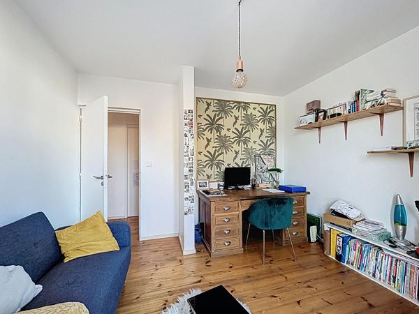 Maison Nantes Chantenay aux Grands Volumes avec Atelier, 5 Chambres et +, Lumineuse et Modulable