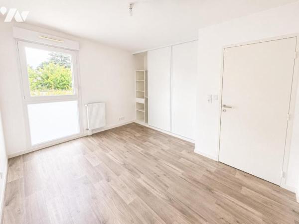 À VENDRE – Appartement T2 de 2019 avec balcon et place de parking numérotée et sécurisée – Nantes