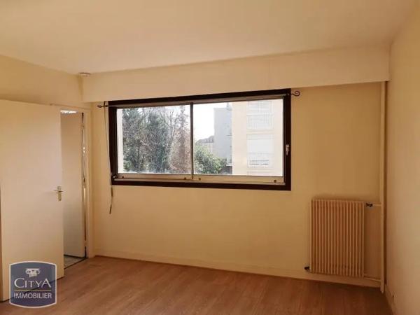 Appartement à louer 1 pièce 25m² Rambouillet (78120)