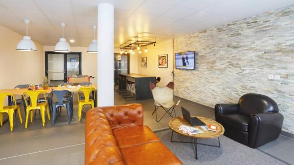 INVESTISSEMENT LOCATIF – Aix-en-Provence – Résidence Étudiante Nemea Appart'Etud Aix Campus 2 - 4,52% de rentabilité