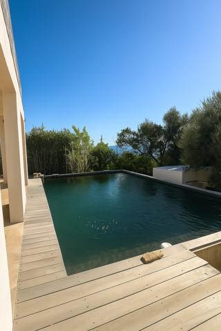 Santa-Maria-di-Lota (20200) villa vue mer miomo