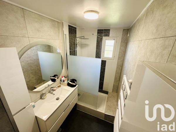 Maison à vendre 7 pièces 122 m² Saint-Arnoult-en-Yvelines