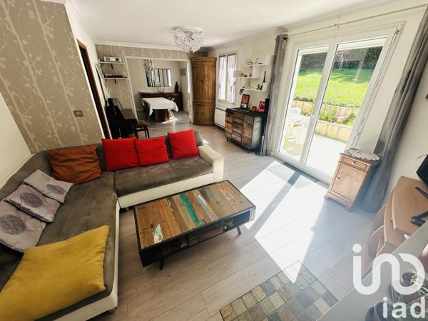 Maison à vendre 7 pièces 122 m² Saint-Arnoult-en-Yvelines