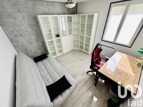 Maison à vendre 7 pièces 122 m² Saint-Arnoult-en-Yvelines