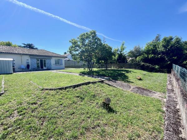 Vente Maison92 m² - 4 Pièces - CENON (33150)