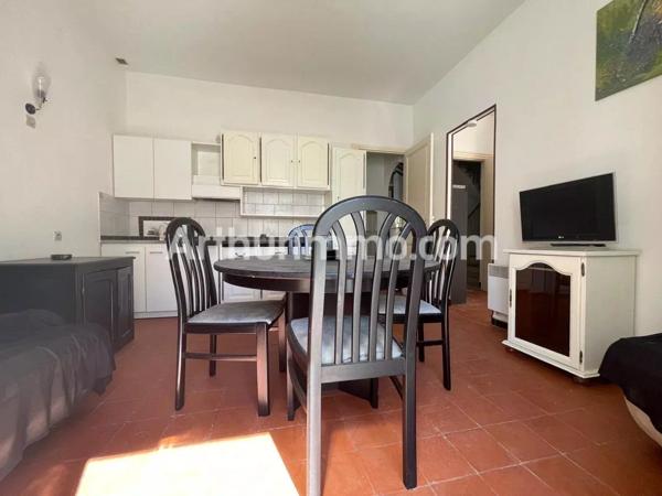 Vente Maison 14 pièces 247 m2 à Villeneuve-Lès-Béziers