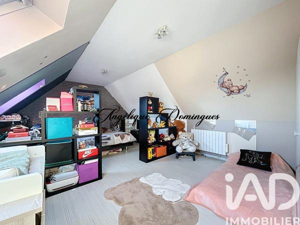 Maison à vendre 10 pièces 242 m² Mézières-sur-Seine