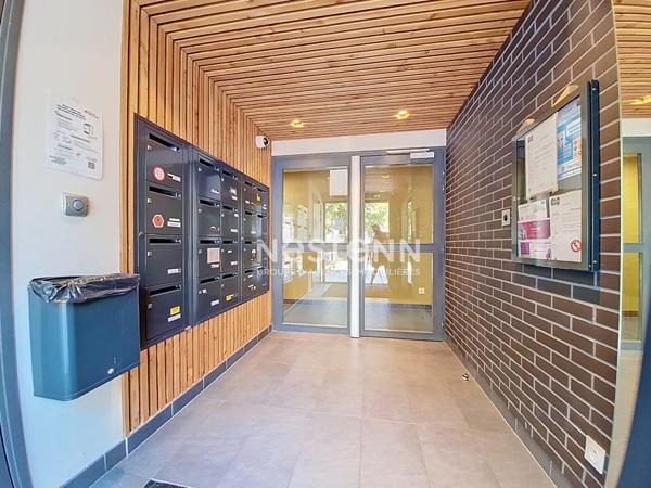 Appartement 4 pièces lumineux au dernier étage à Sainte Luce sur Loire - La Minais